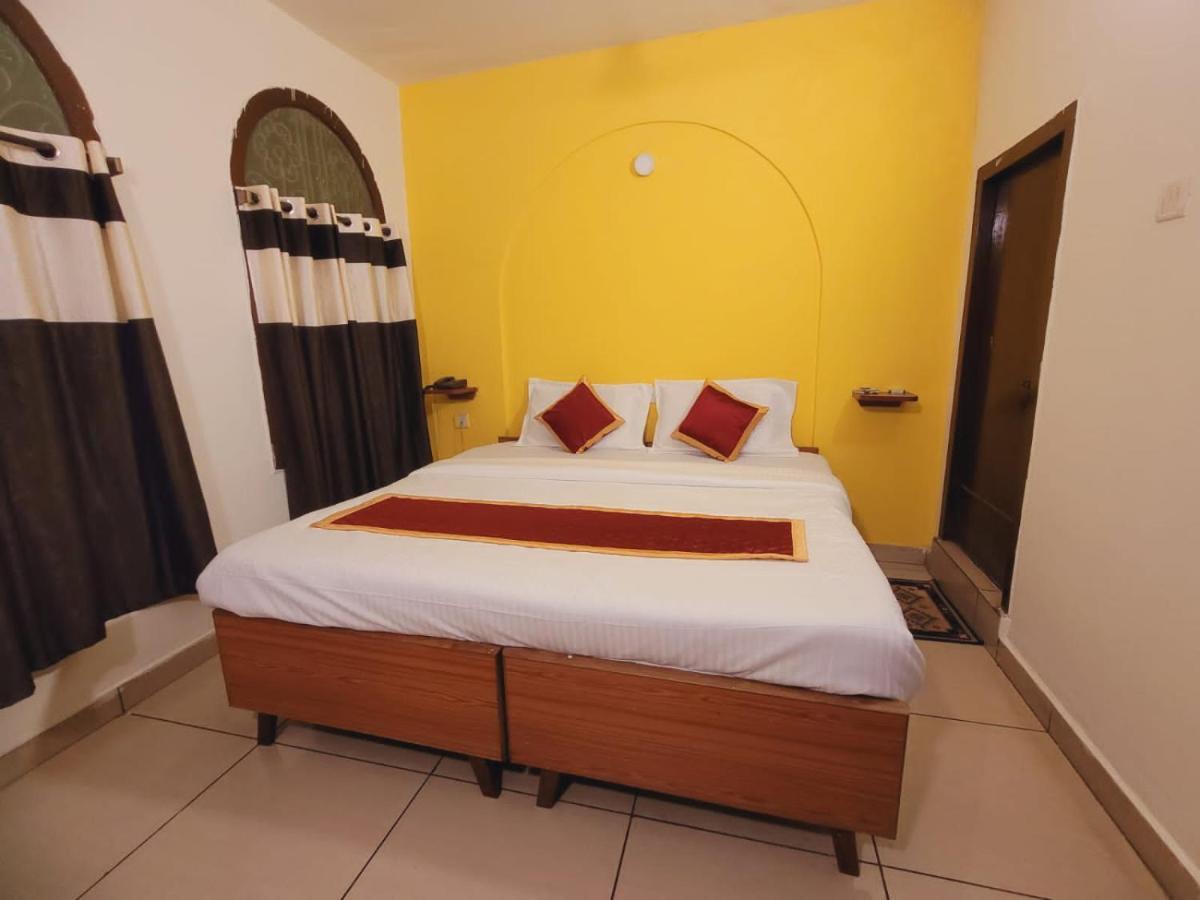 New Jaganmohana Comforts Mysuru Zewnętrze zdjęcie
