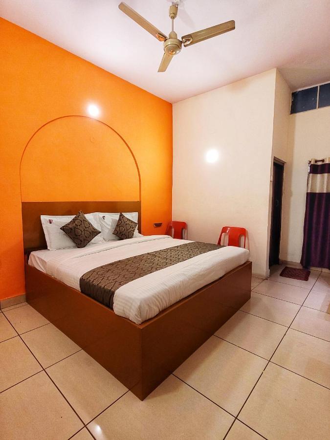 New Jaganmohana Comforts Mysuru Zewnętrze zdjęcie