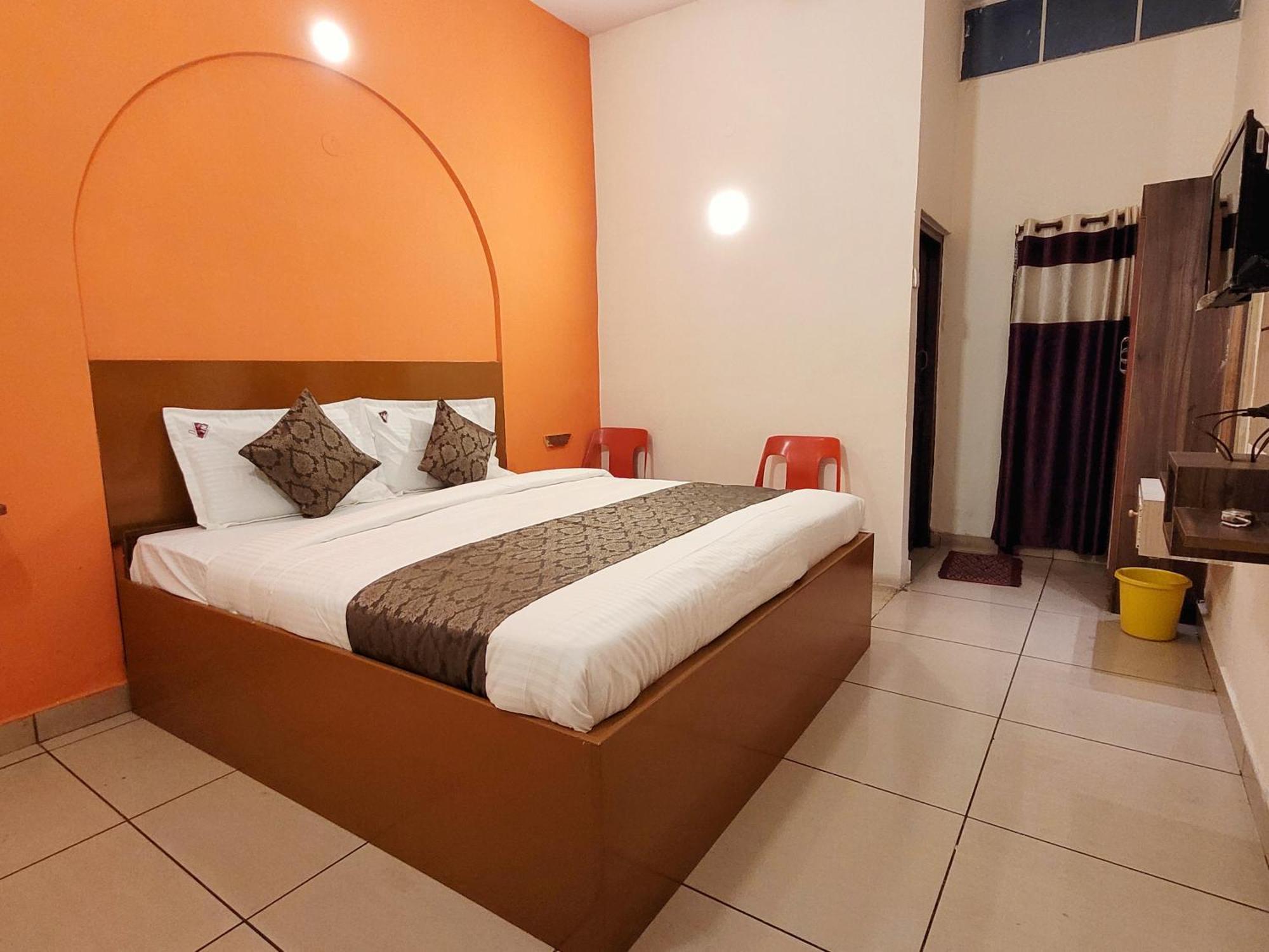 New Jaganmohana Comforts Mysuru Zewnętrze zdjęcie